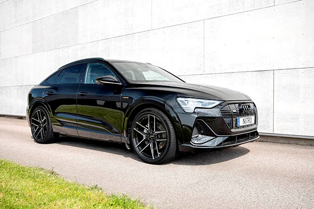 Audi e-Tron Sportback w. Nitro Throne FF