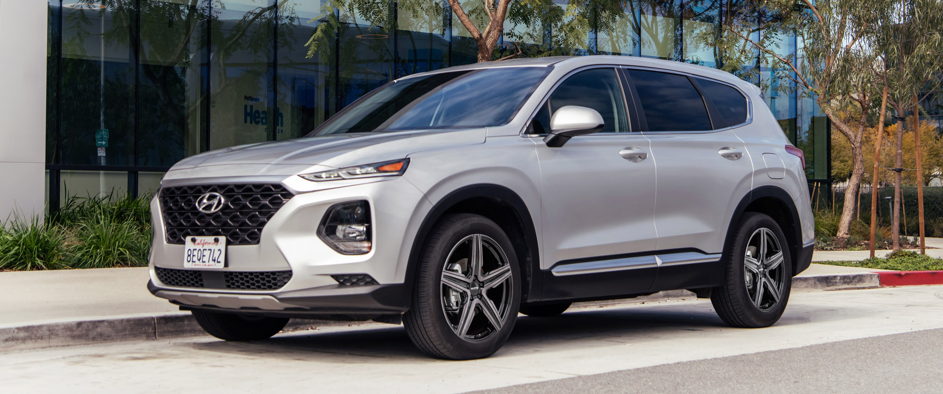 Hyundai Santa Fe med Nitro Spark G.Blk/Grey